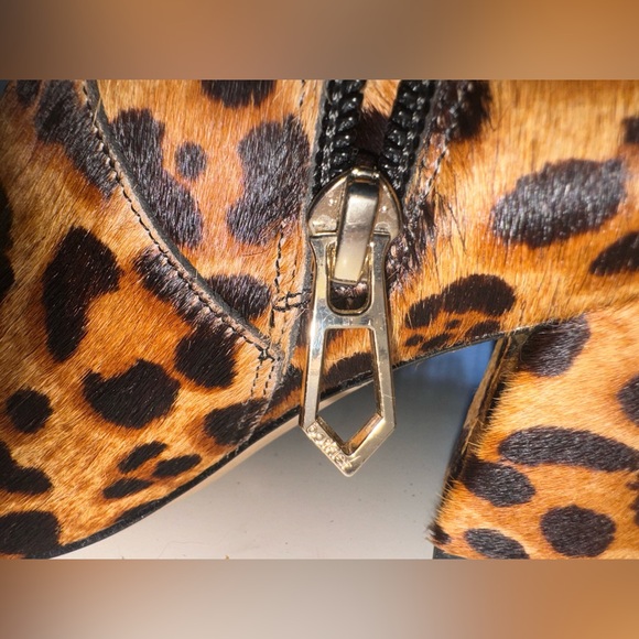Gorgeous brand NEW, never worn Cheetah 🐆 print “botkier New York” boots😍 - Picture 7 of 13